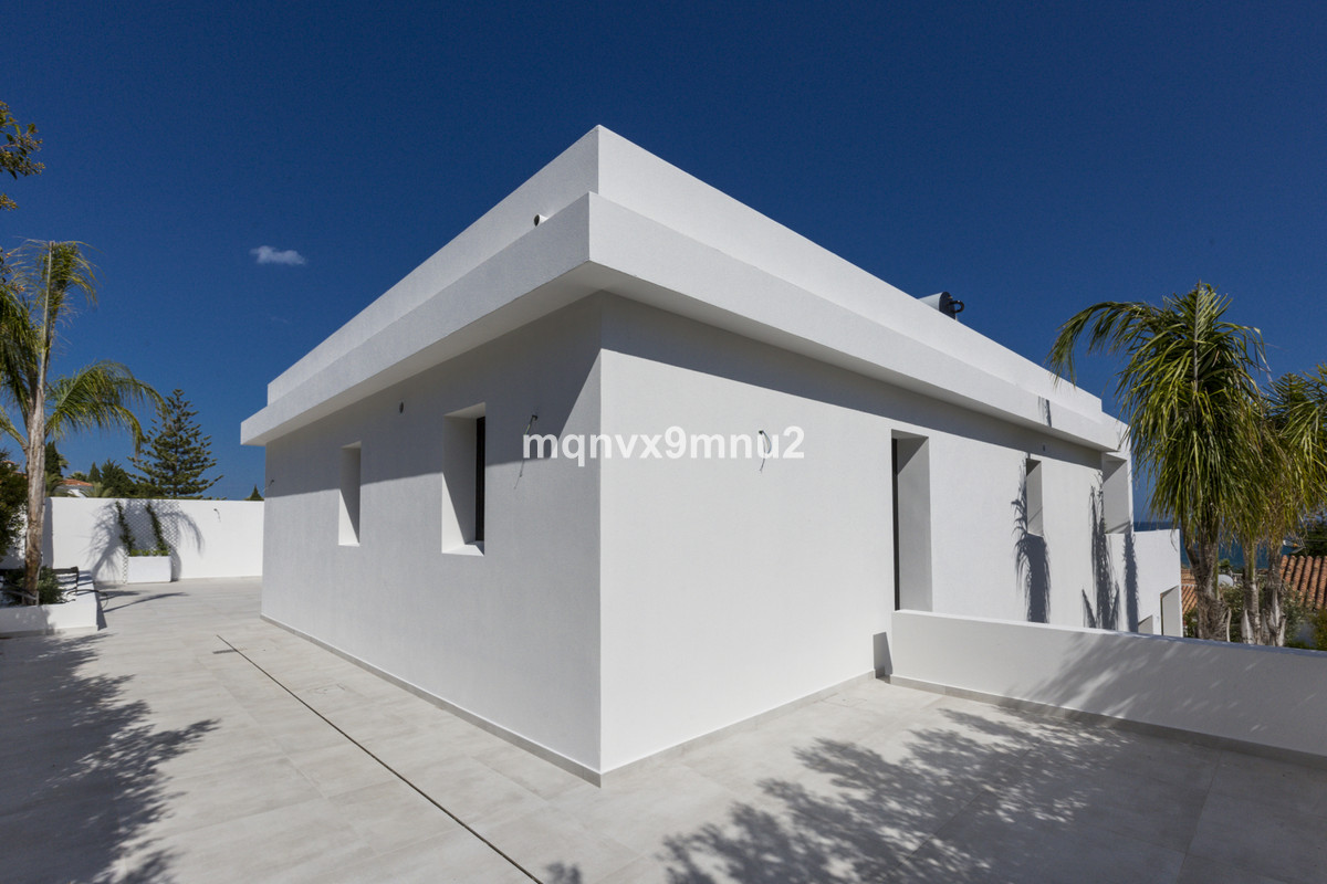 3 Bed Townhouse for sale in El Chaparral Costa Del Sol, Málaga, Spain