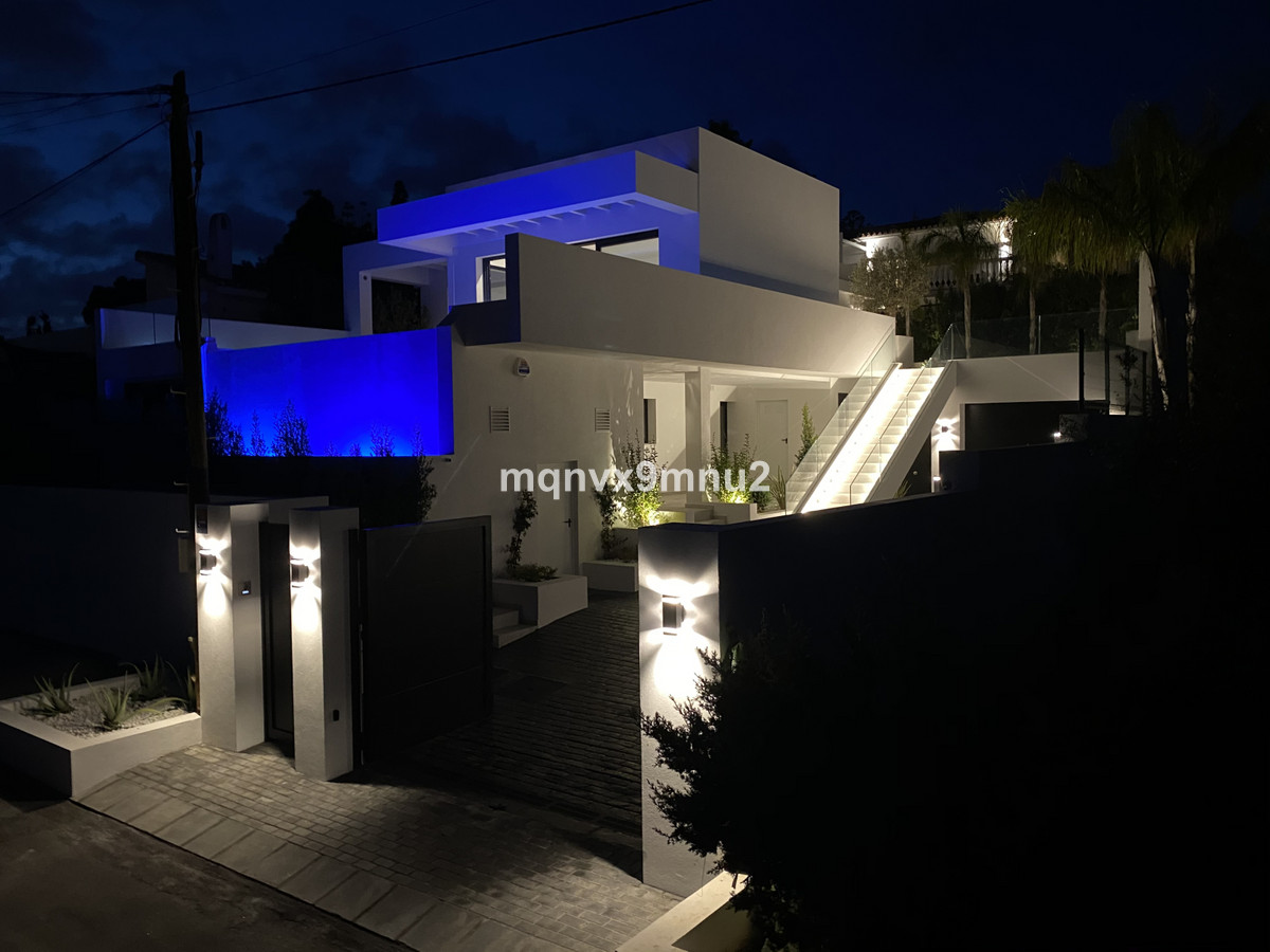 3 Bed Townhouse for sale in El Chaparral Costa Del Sol, Málaga, Spain