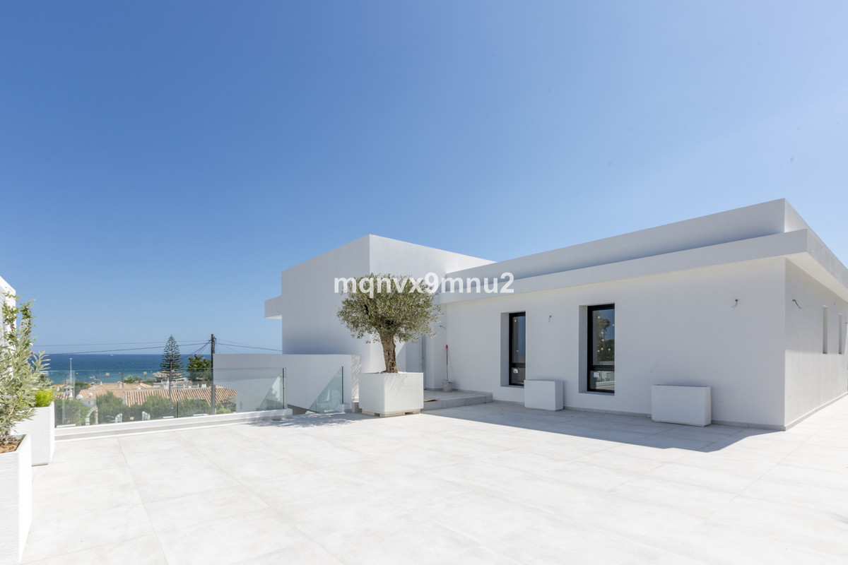 3 Bed Townhouse for sale in El Chaparral Costa Del Sol, Málaga, Spain