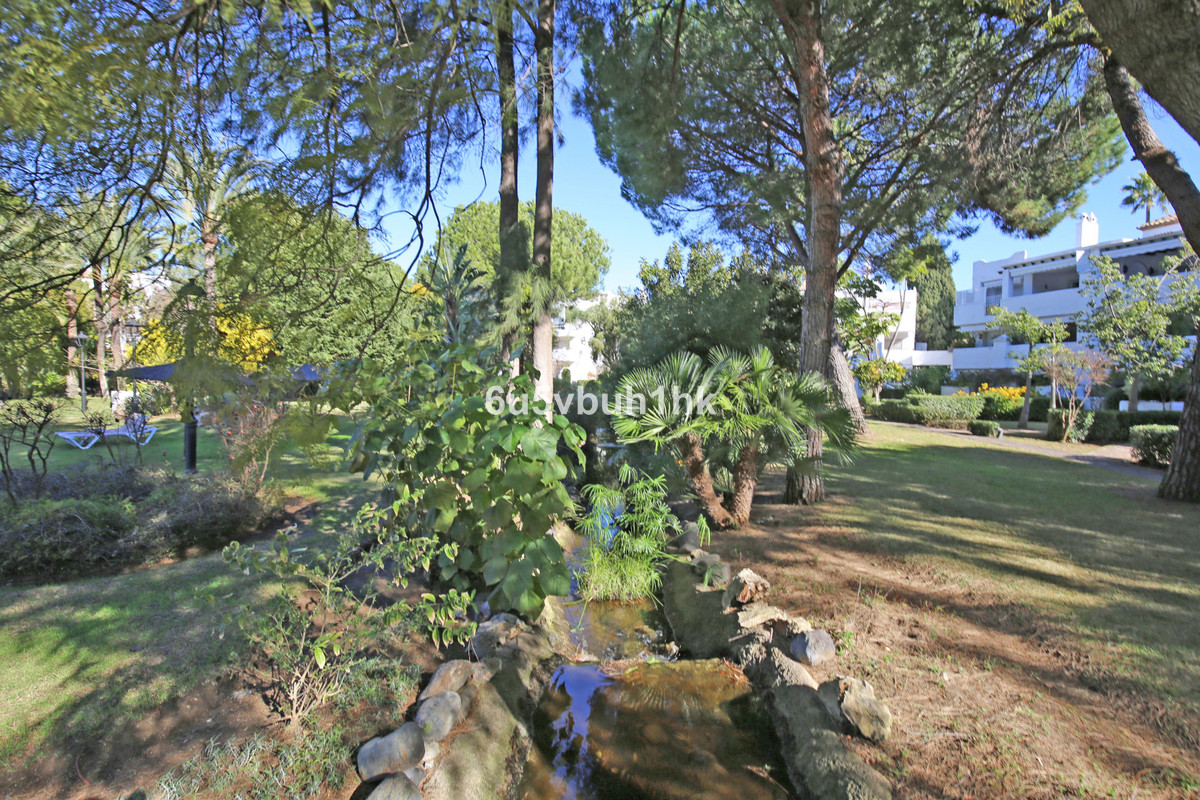 4 Bed Apartment for sale in New Golden Mile Costa Del Sol, Málaga, Spain
