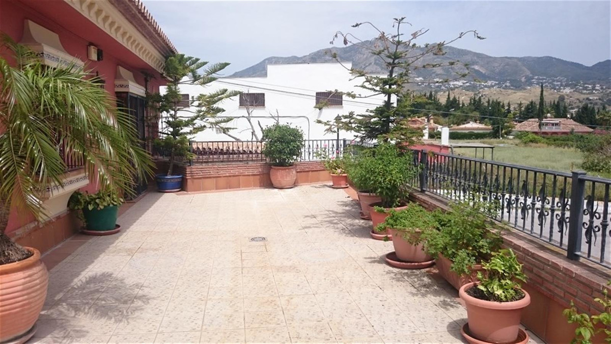 3 Bed Townhouse for sale in Mijas Costa Costa Del Sol, Málaga, Spain