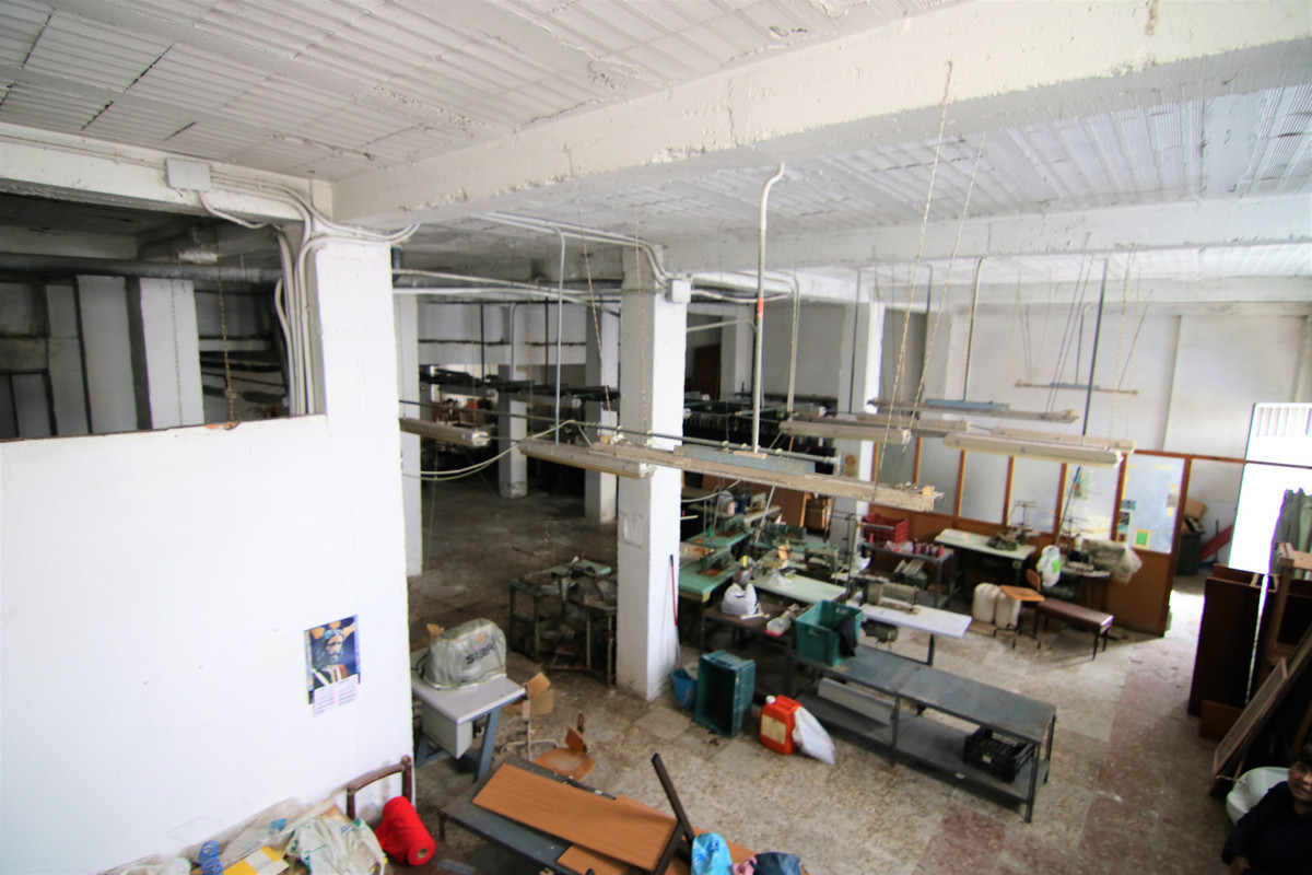 Se vende Local comercial de 1 dormitorios en Costa Del Sol, Málaga, España
