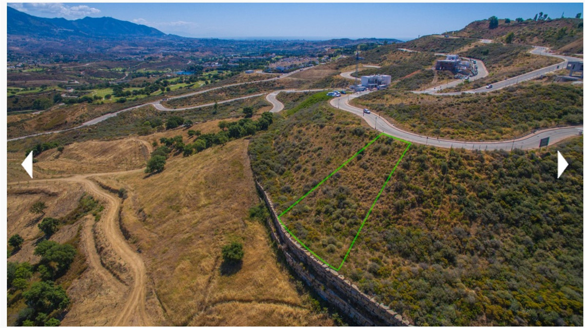 Se vende Terreno Urbano  en Costa Del Sol, Málaga, España