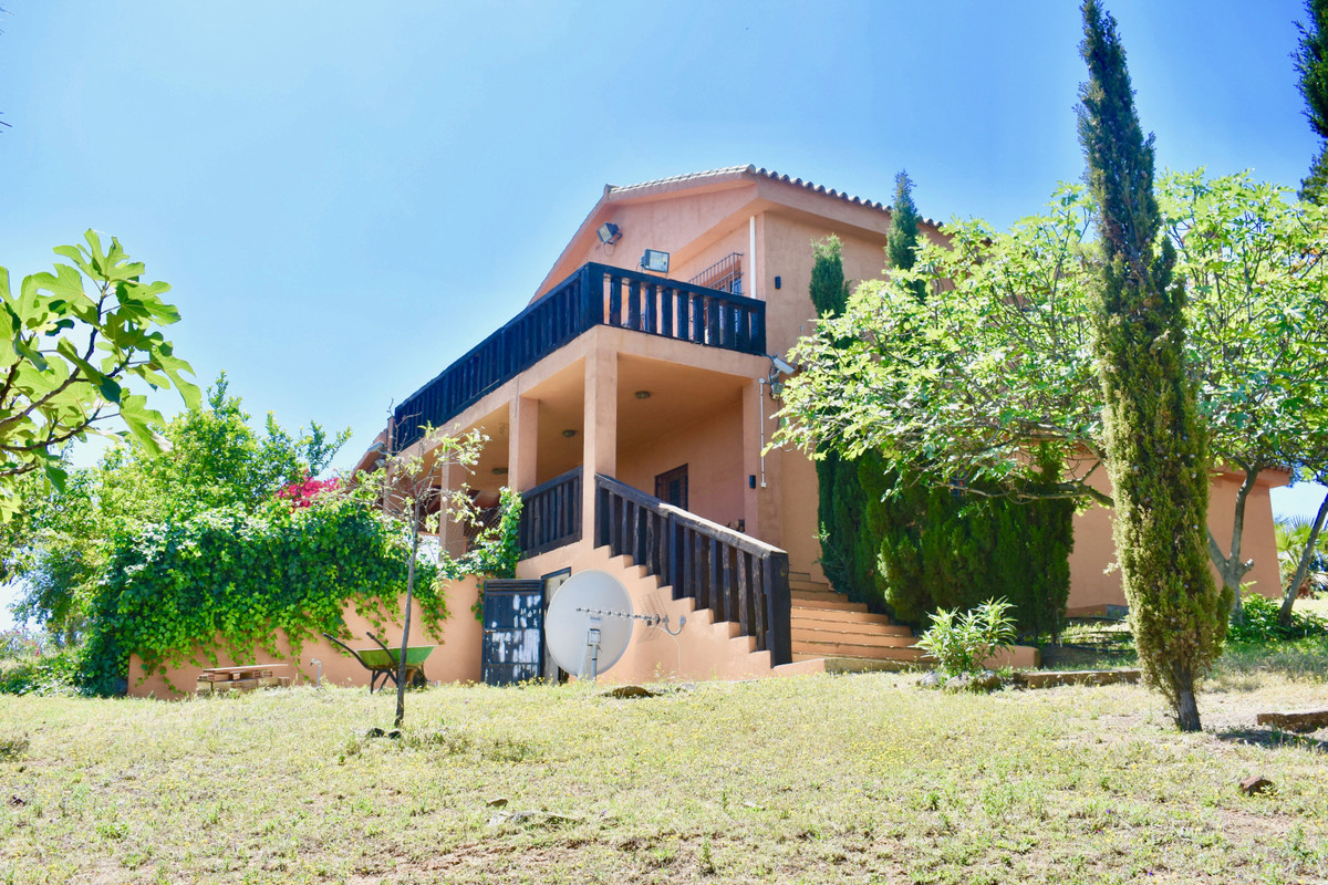 Se vende Villa - Chalet de 4 dormitorios en Costa Del Sol, Málaga, España