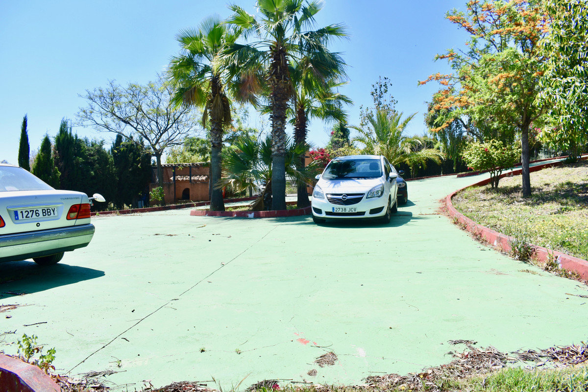 Se vende Villa - Chalet de 4 dormitorios en Costa Del Sol, Málaga, España