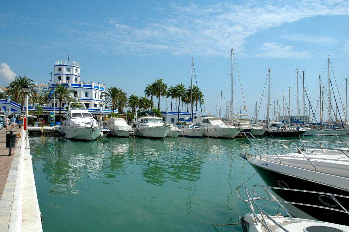 Se vende Ático de 2 dormitorios en Costa Del Sol, Málaga, España