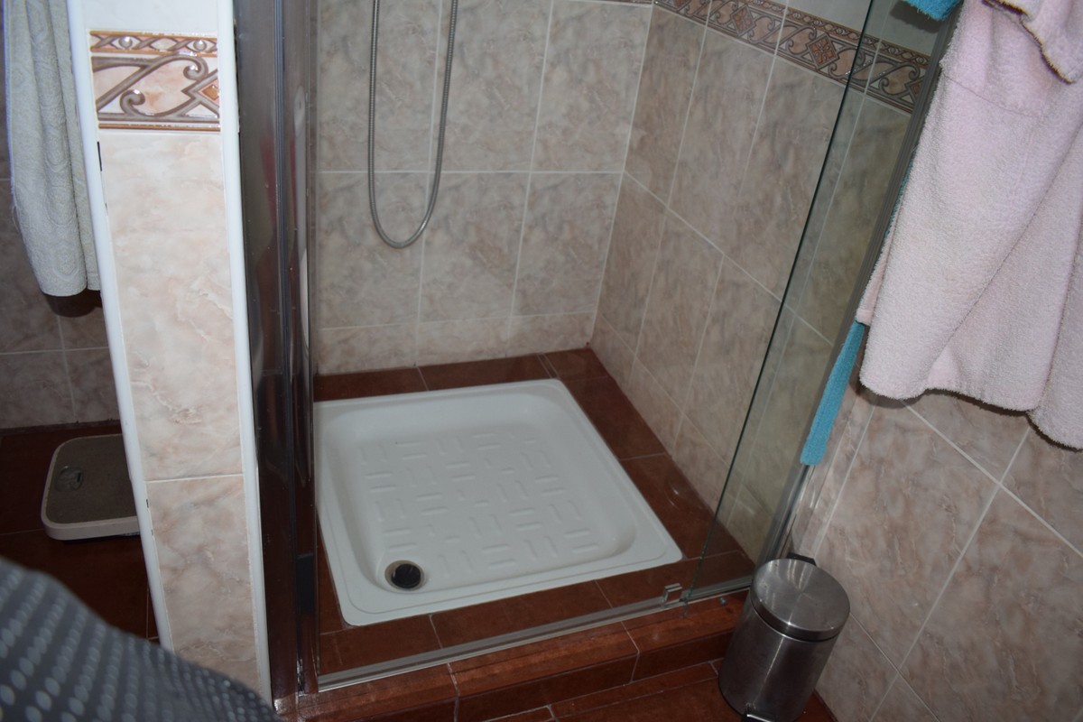 4 Bed Townhouse for sale in Vélezmálaga Costa Del Sol East, Málaga, Spain