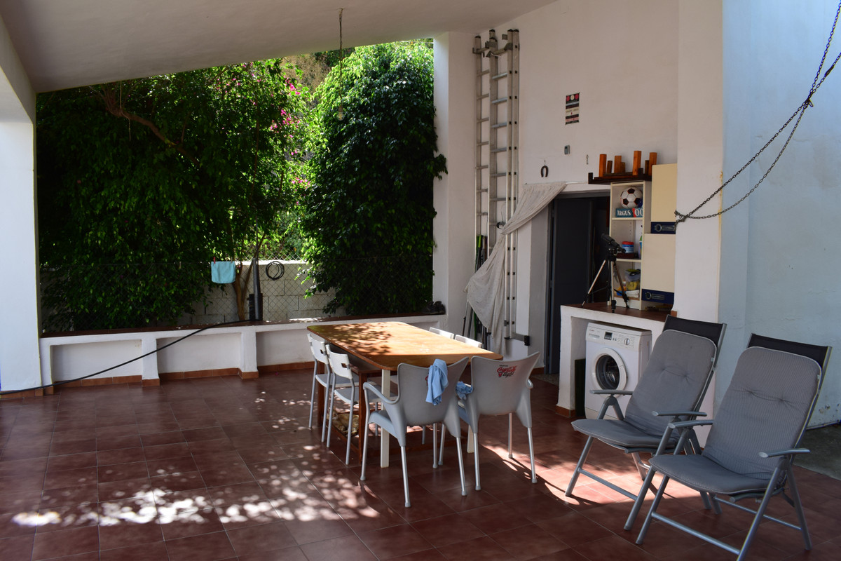 4 Bed Townhouse for sale in Vélezmálaga Costa Del Sol East, Málaga, Spain