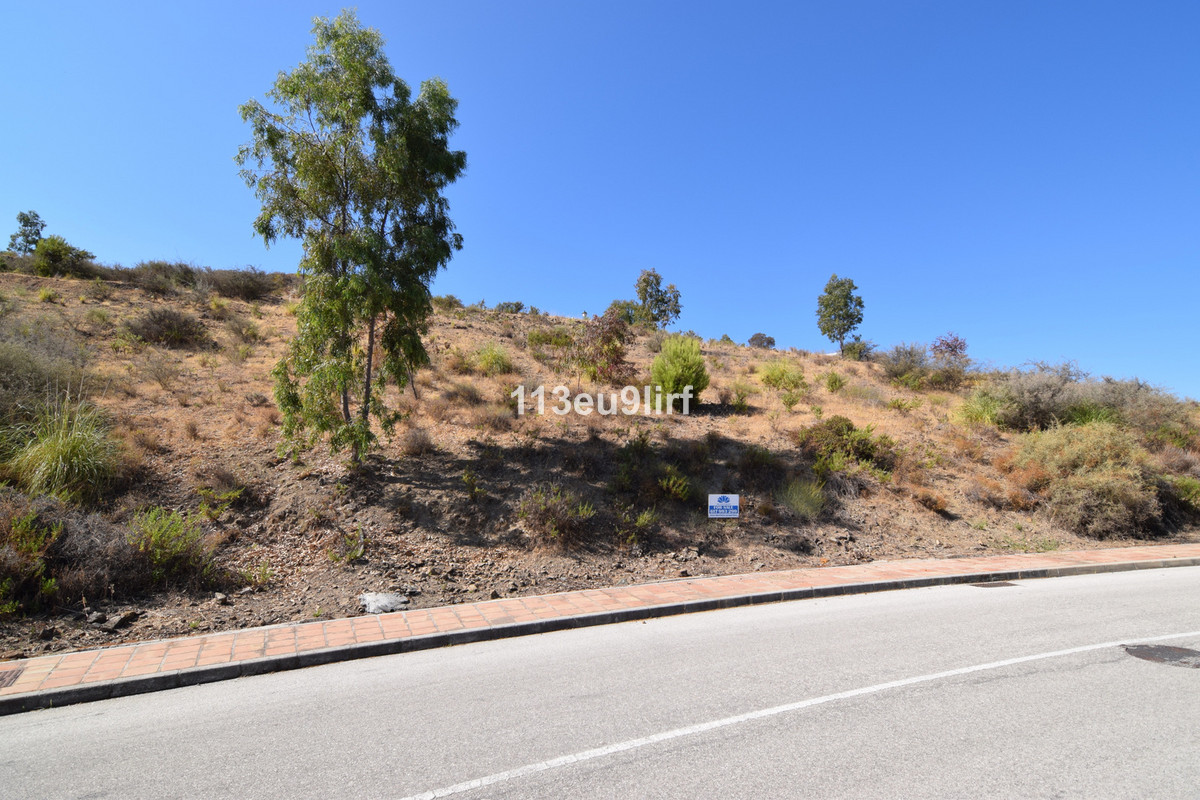 Se vende Terreno Urbano  en Costa Del Sol, Málaga, España