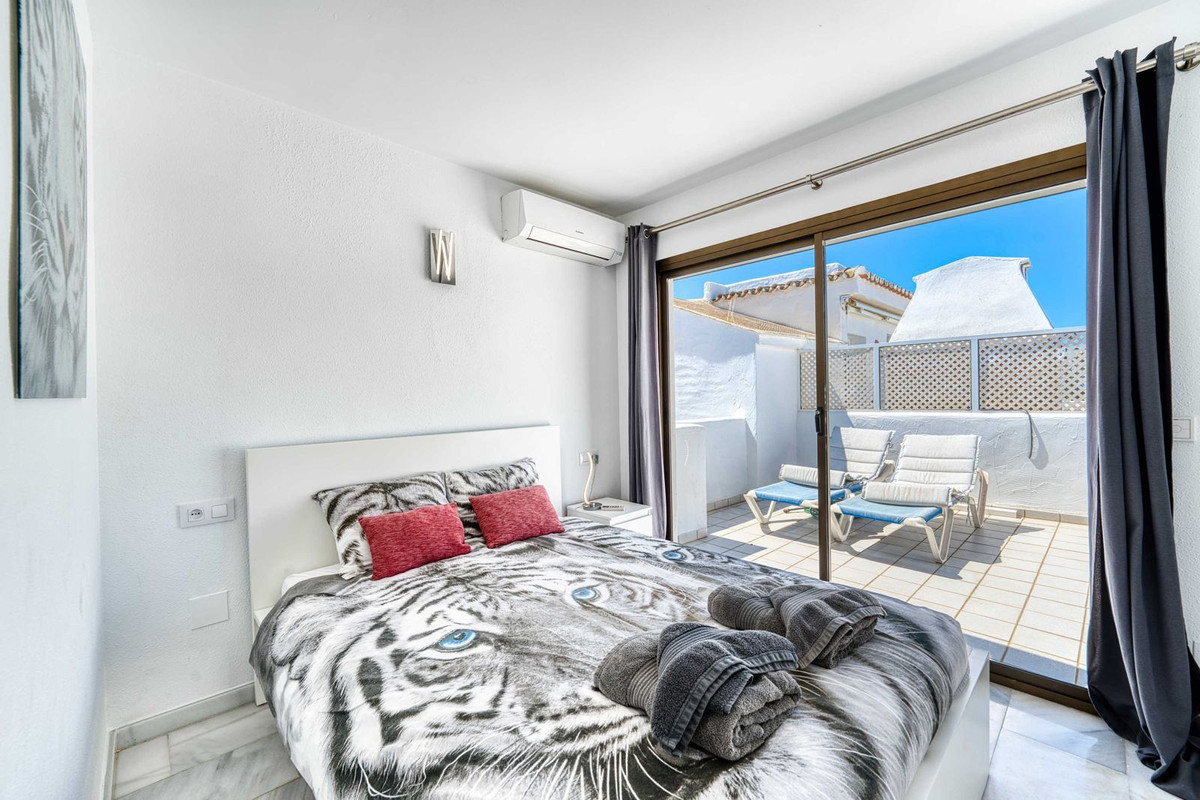 Se vende Ático de 5 dormitorios en Costa Del Sol, Málaga, España