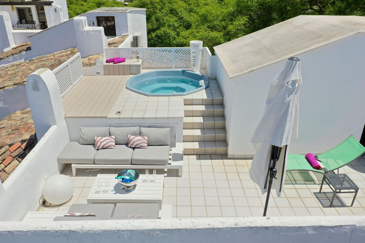 Se vende Ático de 5 dormitorios en Costa Del Sol, Málaga, España