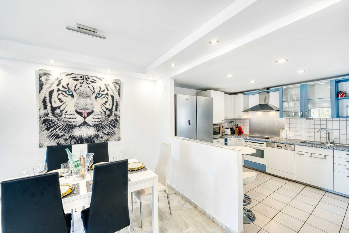 Se vende Ático de 5 dormitorios en Costa Del Sol, Málaga, España