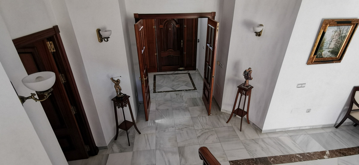 5 Bed Townhouse for sale in Estepona Costa Del Sol, Málaga, Spain