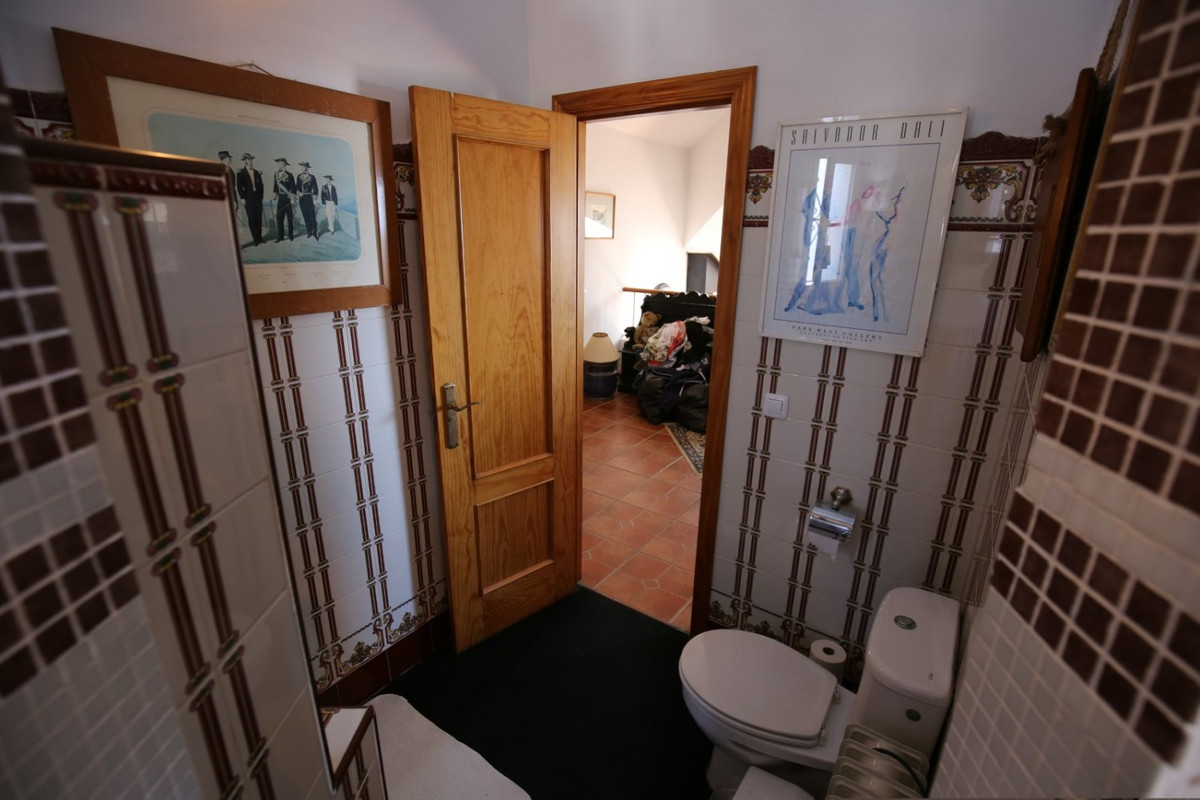 3 Bed Townhouse for sale in Torrox Costa Del Sol East, Málaga, Spain