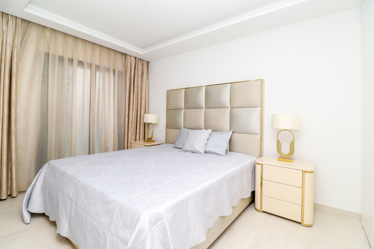 3 Bed Townhouse for sale in Estepona Costa Del Sol, Málaga, Spain