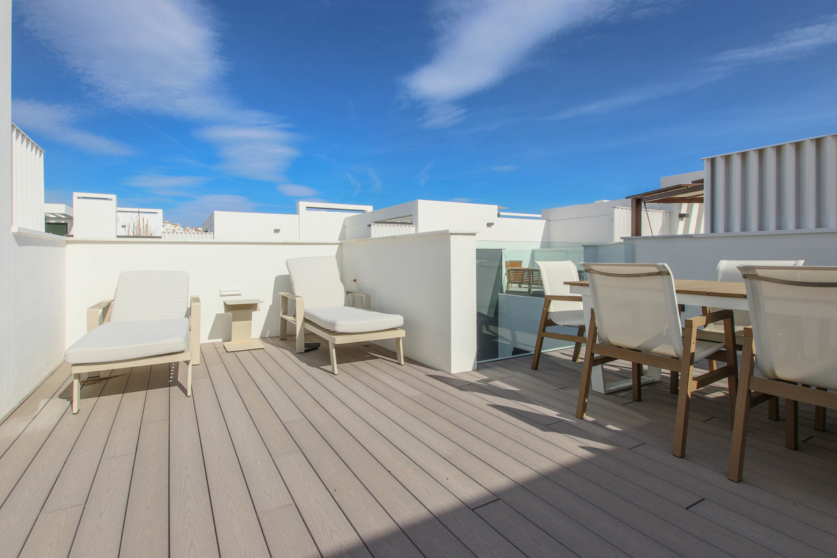 3 Bed Townhouse for sale in Estepona Costa Del Sol, Málaga, Spain