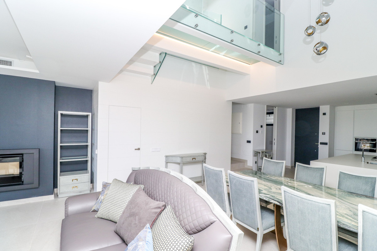 3 Bed Townhouse for sale in Estepona Costa Del Sol, Málaga, Spain