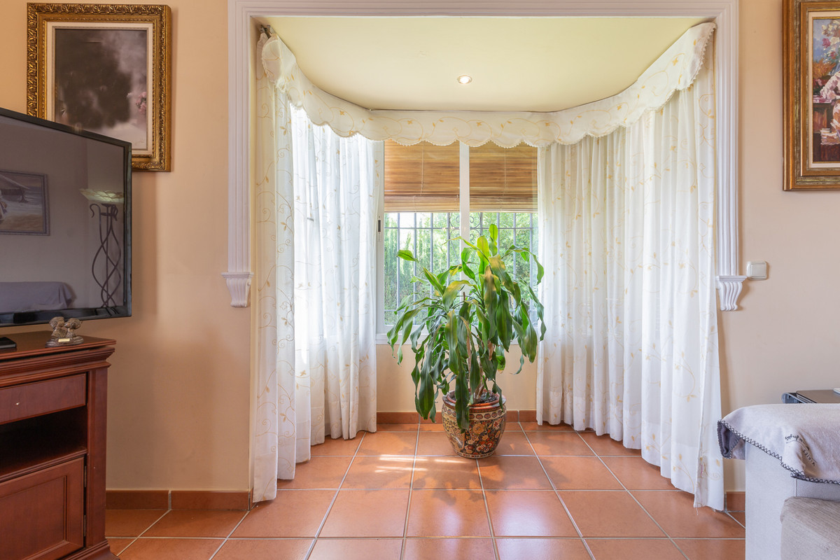 4 Bed Townhouse for sale in Marbella Costa Del Sol, Málaga, Spain