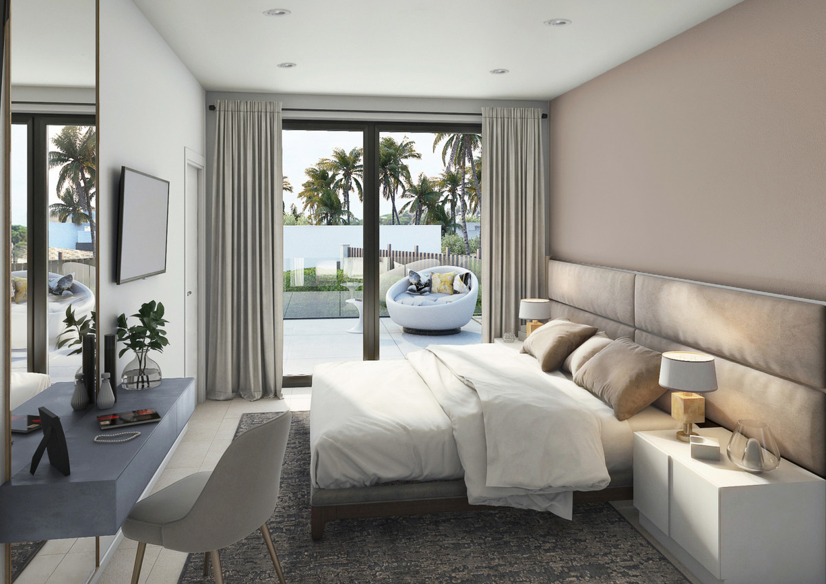 Se vende Villa - Chalet de 4 dormitorios en Costa Del Sol, Cadiz, España