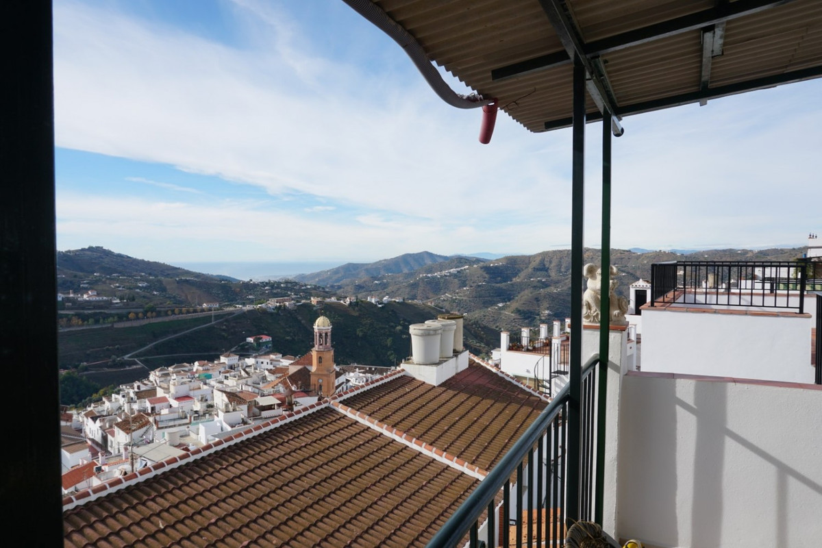 Se vende Pareada de 4 dormitorios en Costa Del Sol East, Málaga, España