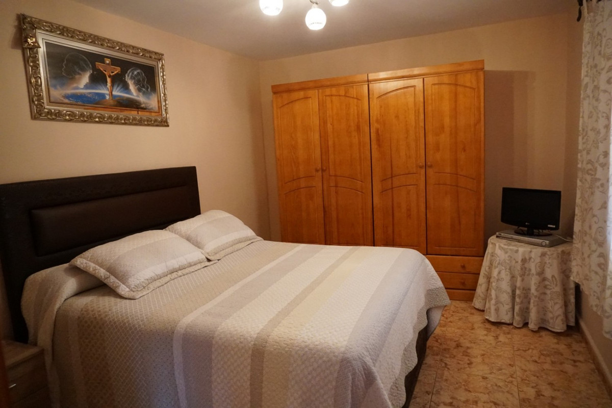 Se vende Pareada de 4 dormitorios en Costa Del Sol East, Málaga, España