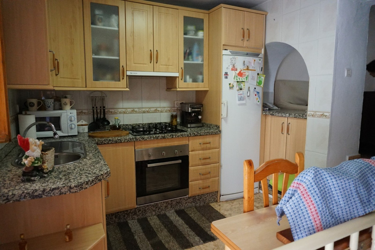 Se vende Pareada de 4 dormitorios en Costa Del Sol East, Málaga, España