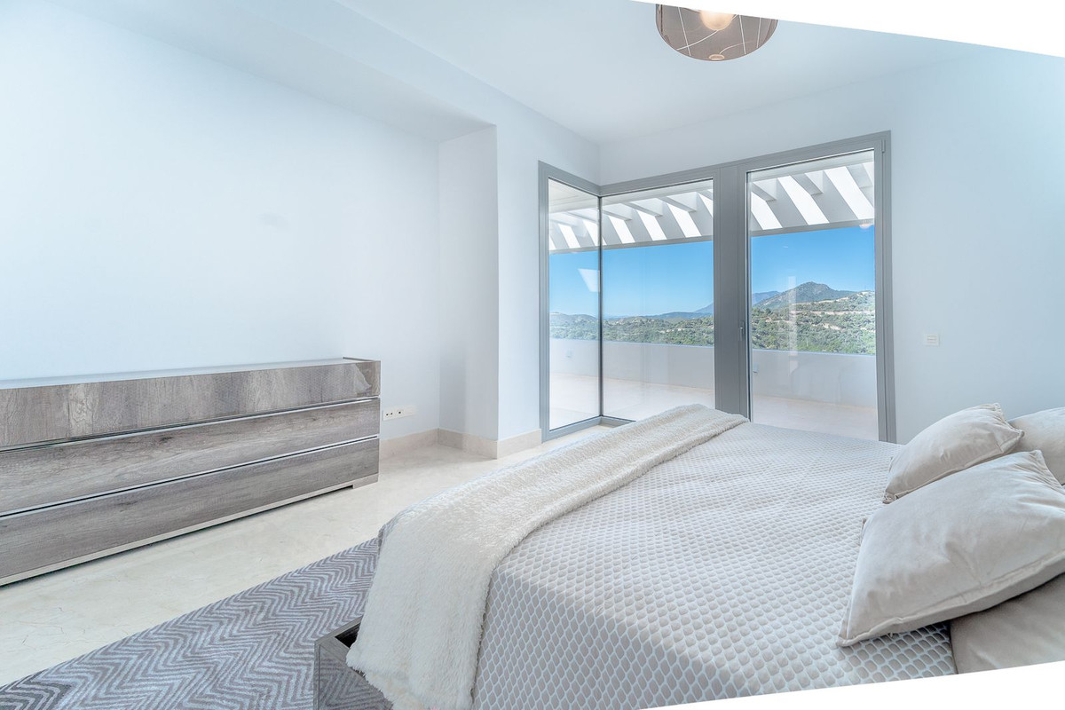 Se vende Villa - Chalet de 6 dormitorios en Costa Del Sol, Málaga, España