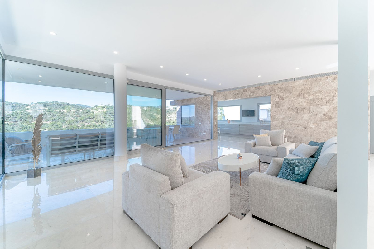 Se vende Villa - Chalet de 6 dormitorios en Costa Del Sol, Málaga, España