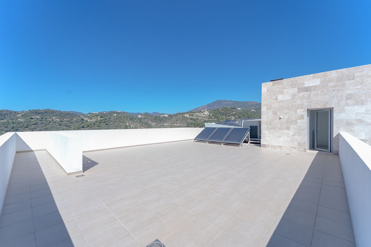 Se vende Villa - Chalet de 6 dormitorios en Costa Del Sol, Málaga, España