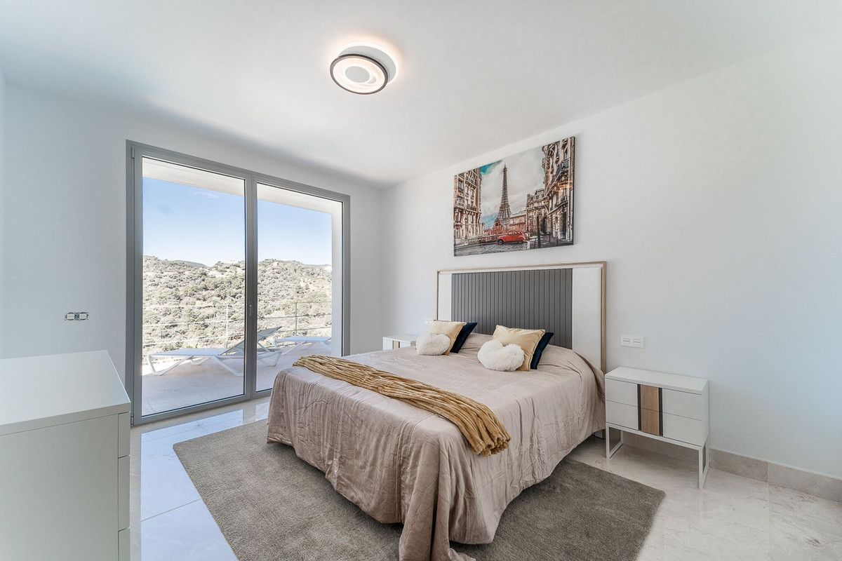 Se vende Villa - Chalet de 6 dormitorios en Costa Del Sol, Málaga, España