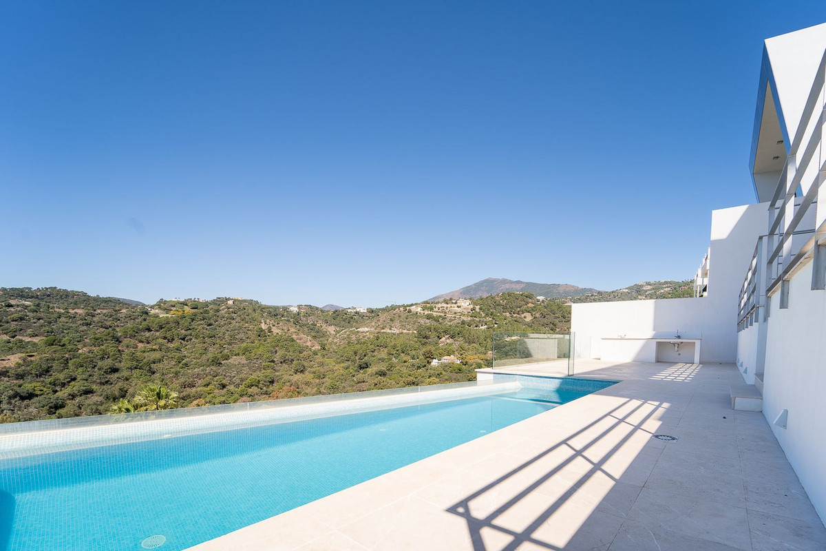 Se vende Villa - Chalet de 6 dormitorios en Costa Del Sol, Málaga, España