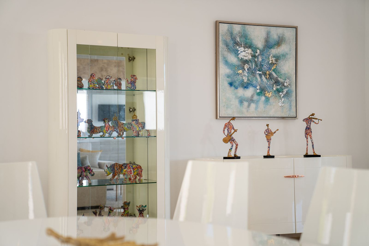 Se vende Villa - Chalet de 6 dormitorios en Costa Del Sol, Málaga, España