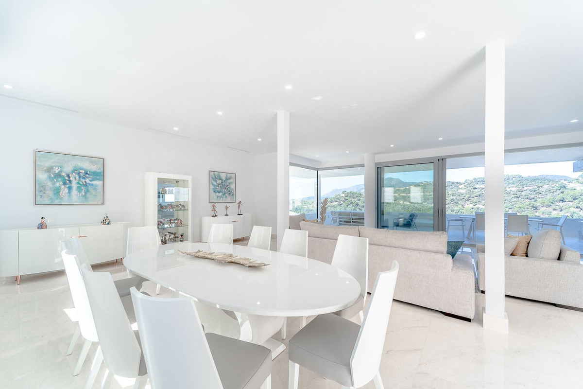 Se vende Villa - Chalet de 6 dormitorios en Costa Del Sol, Málaga, España
