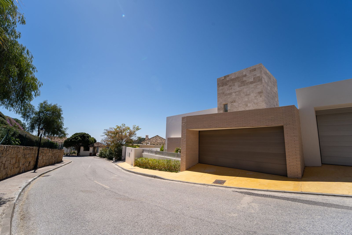 Se vende Villa - Chalet de 6 dormitorios en Costa Del Sol, Málaga, España