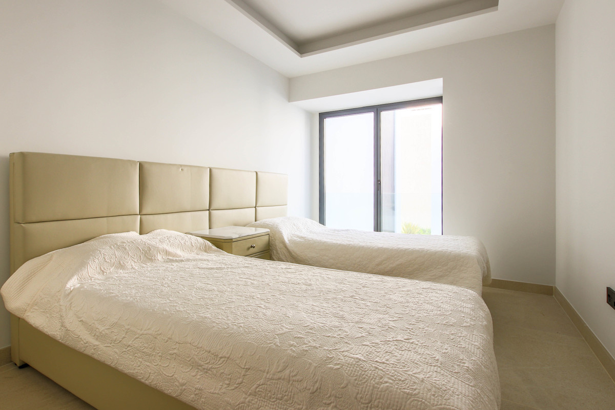 3 Bed Townhouse for sale in Estepona Costa Del Sol, Málaga, Spain