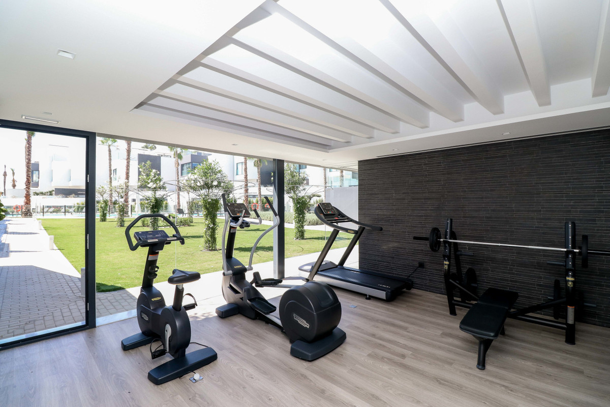 3 Bed Townhouse for sale in Estepona Costa Del Sol, Málaga, Spain