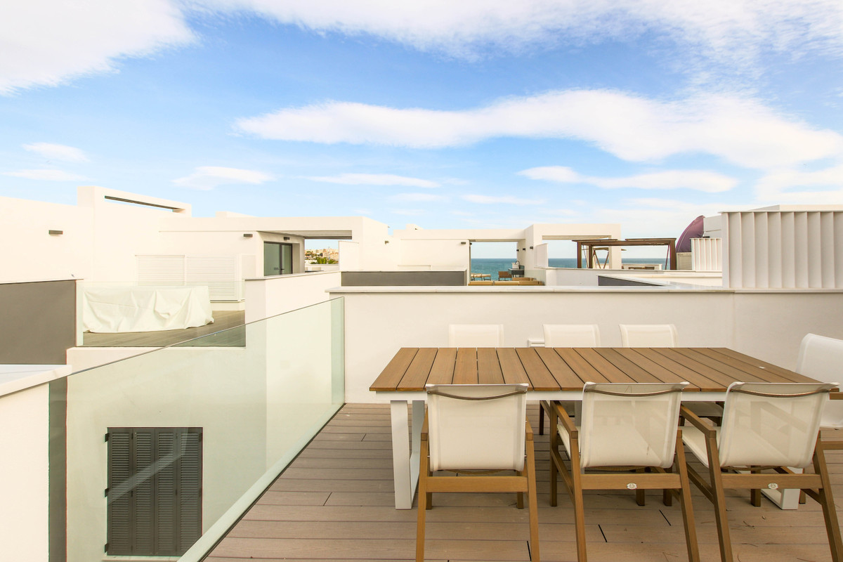 3 Bed Townhouse for sale in Estepona Costa Del Sol, Málaga, Spain