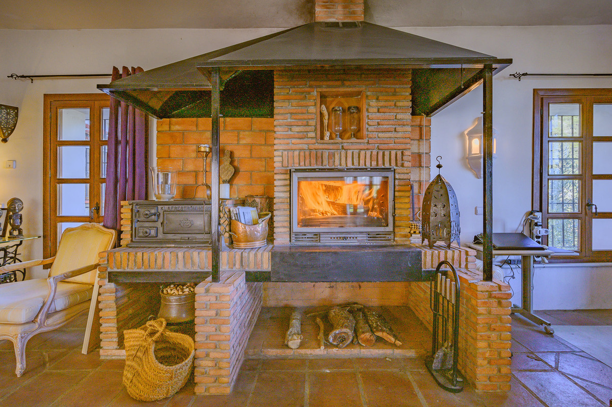 Se vende Villa - Chalet de 8 dormitorios en Costa Del Sol, Málaga, España