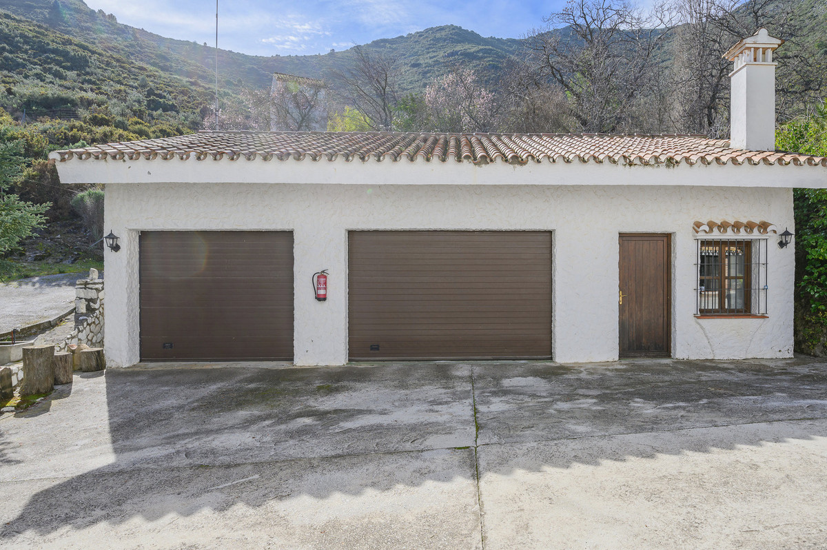 Se vende Villa - Chalet de 8 dormitorios en Costa Del Sol, Málaga, España