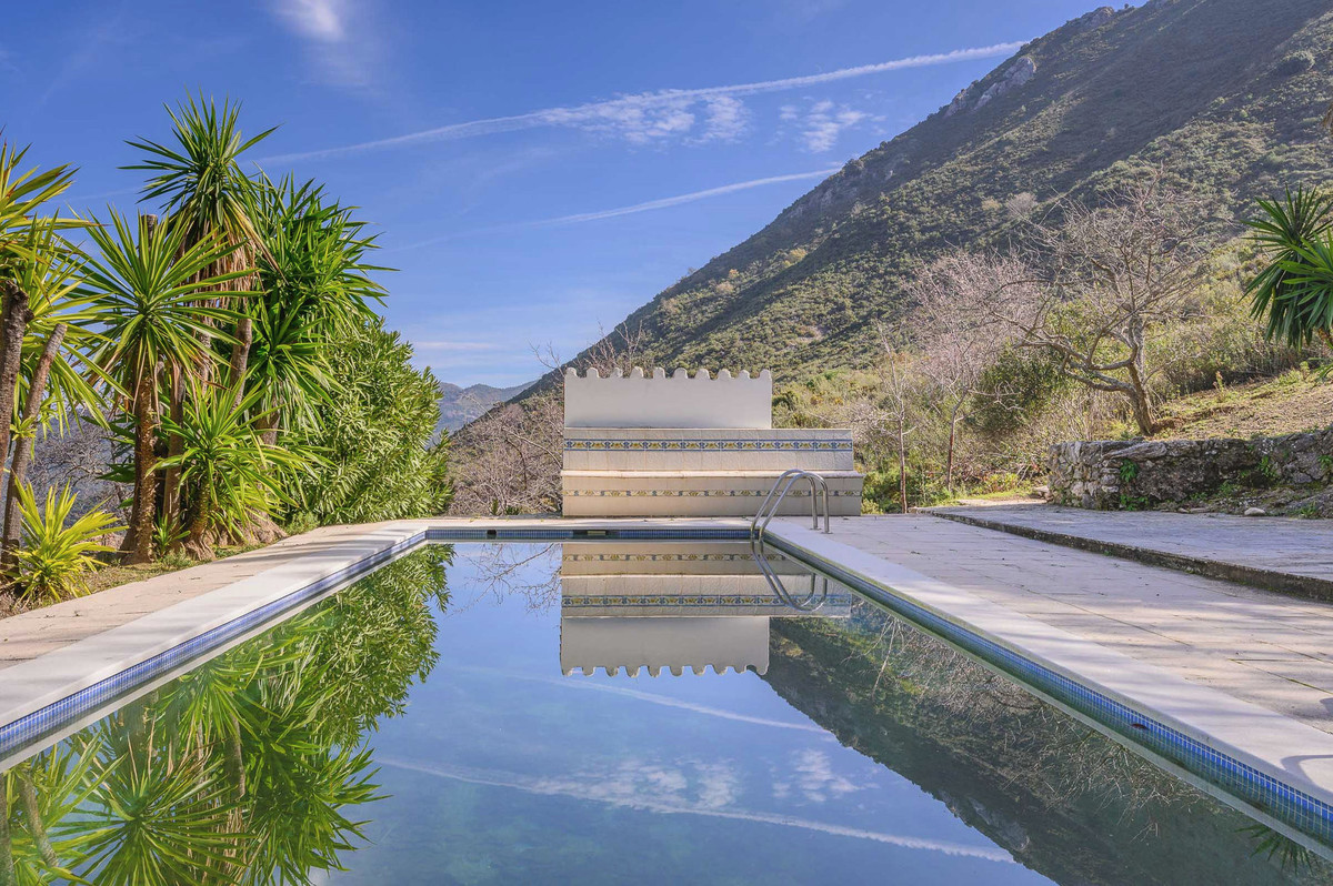 Se vende Villa - Chalet de 8 dormitorios en Costa Del Sol, Málaga, España