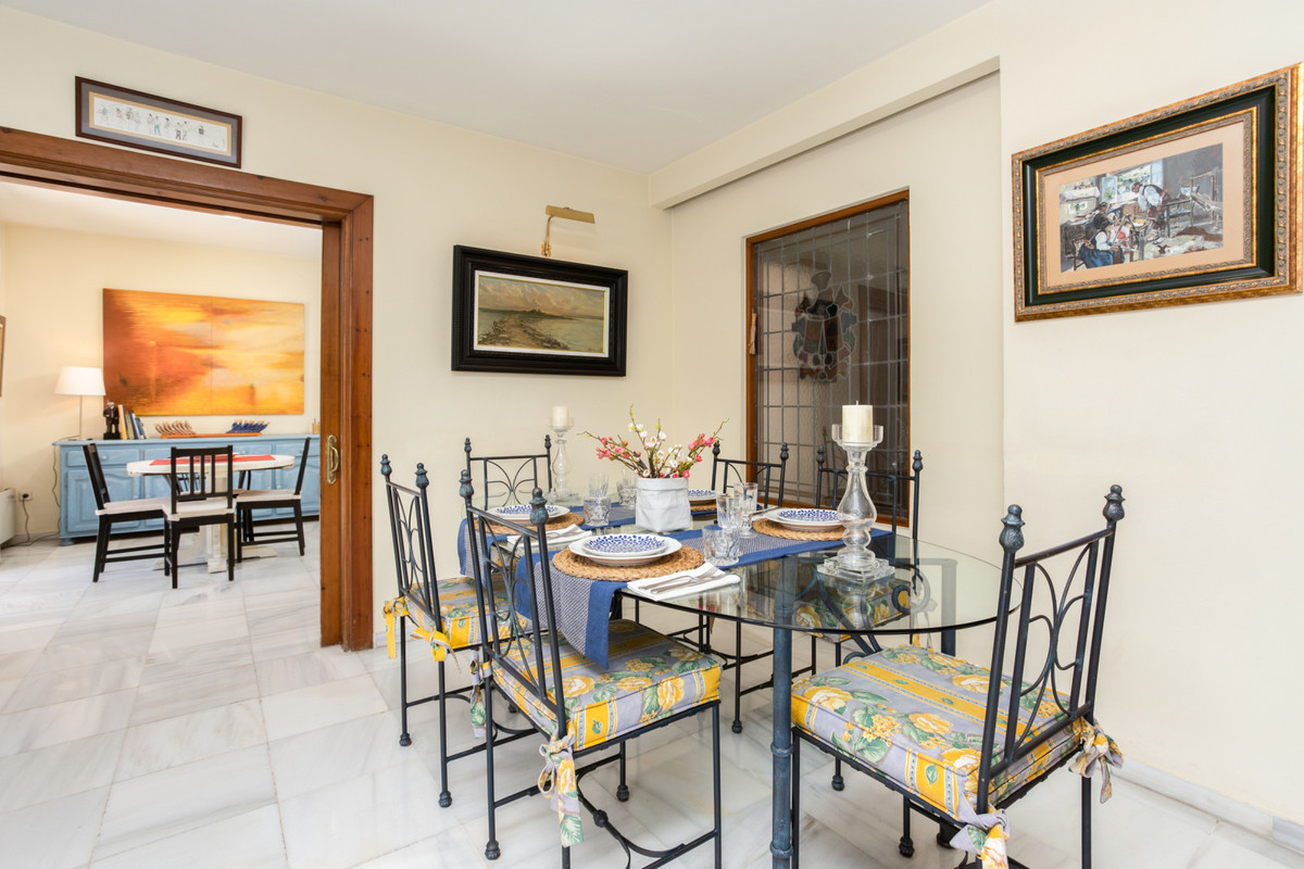7 Bed Townhouse for sale in Marbella Costa Del Sol, Málaga, Spain