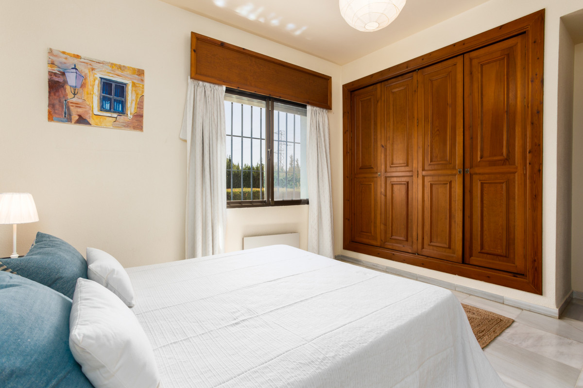 7 Bed Townhouse for sale in Marbella Costa Del Sol, Málaga, Spain