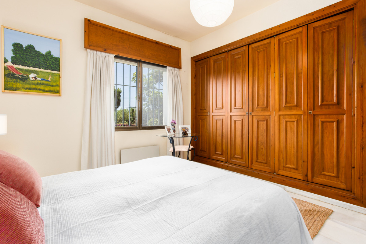 7 Bed Townhouse for sale in Marbella Costa Del Sol, Málaga, Spain