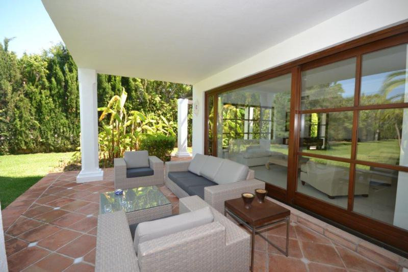 6 Bed Townhouse for sale in Guadalmina Baja Costa Del Sol, Málaga, Spain
