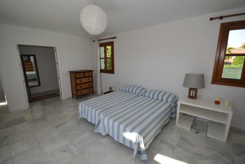6 Bed Townhouse for sale in Guadalmina Baja Costa Del Sol, Málaga, Spain