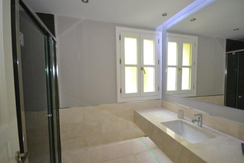 6 Bed Townhouse for sale in Guadalmina Baja Costa Del Sol, Málaga, Spain