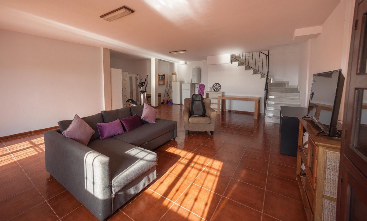 3 Bed Townhouse for sale in Frigiliana Costa Del Sol East, Málaga, Spain