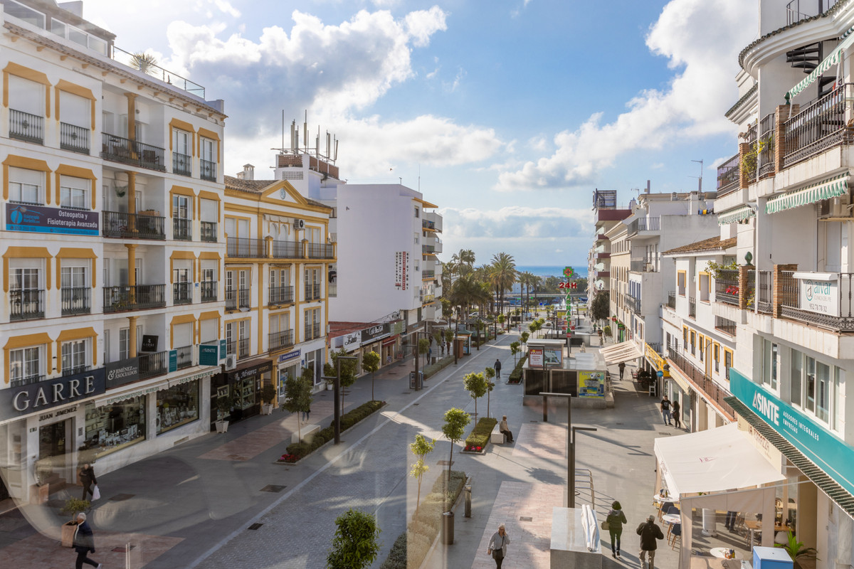 1 Bed Commercial unit for sale in San Pedro De Alcántara Costa Del Sol, Málaga, Spain