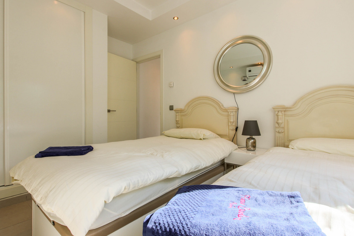 3 Bed Townhouse for sale in New Golden Mile Costa Del Sol, Málaga, Spain