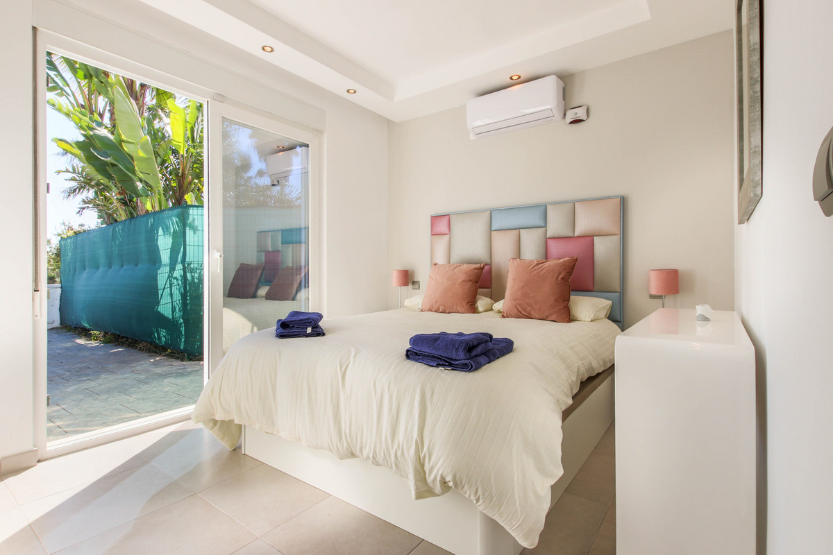 3 Bed Townhouse for sale in New Golden Mile Costa Del Sol, Málaga, Spain